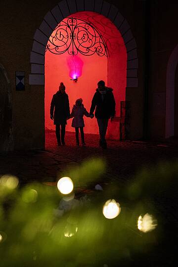 Zauberhafte Lichtinstallationen im Advent Millstatt