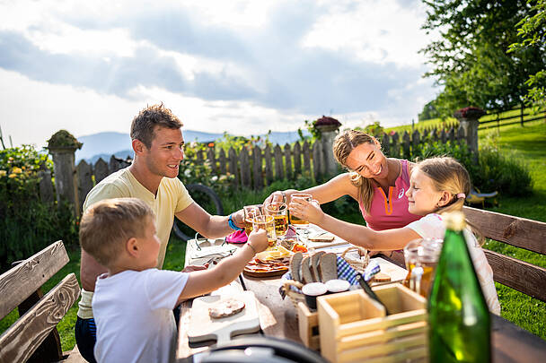 Genussbiken mit der ganzen Familie © Gert Perauer_MBN Tourismus