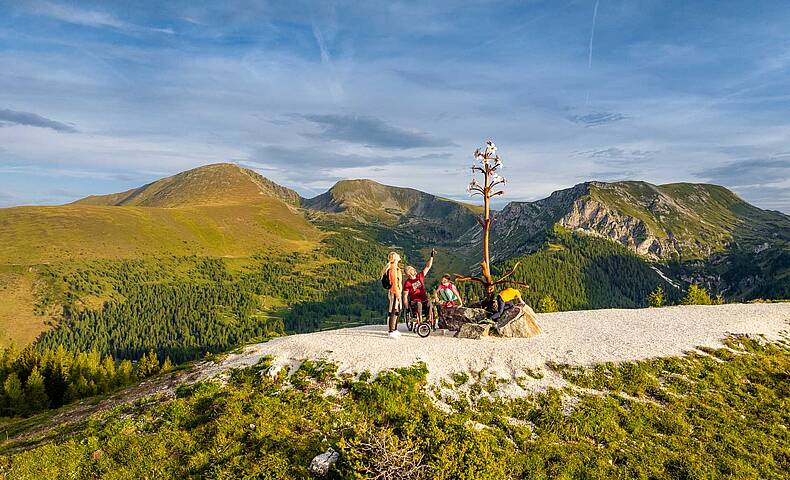 Winterzauber in den Nockbergen, barrierefrei zugänglich über die Bergpromenade Brunnach © Michael Stabentheiner_Kärnten Werbung