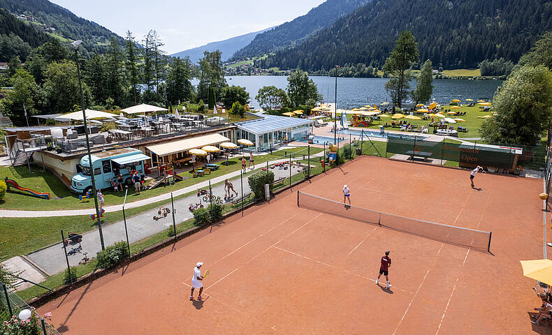 Tennis mit Seeblick © Gert Perauer_Brennseehof