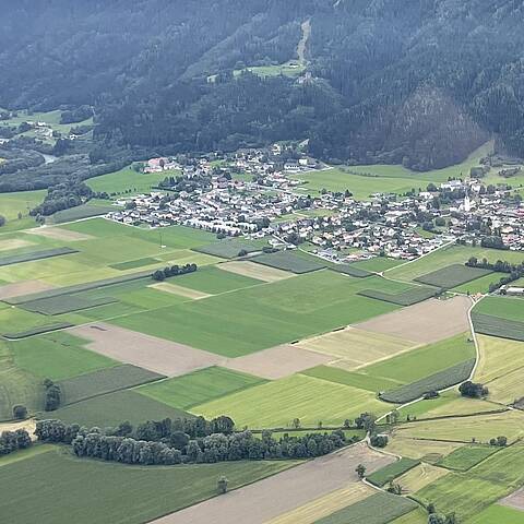 Baldramsdorf aus der Luft © Mario Hoffmann_ Gemeinde Baldramsdorf