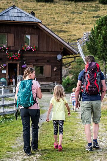 Wandern zu meinem 1. gipfel © Gert Perauer_MBN Tourismus